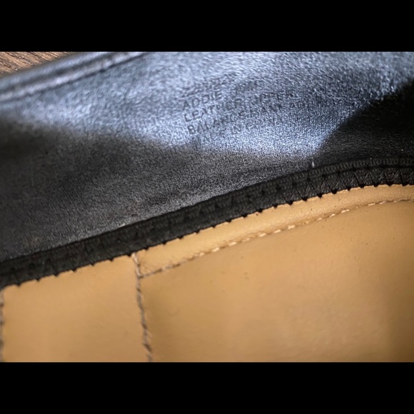 !!Final Sale!! Leather Flats - Picture 2 of 6